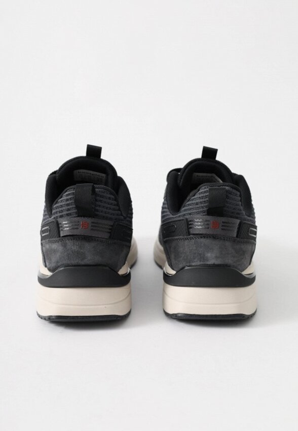 Кроссовки Baasploa