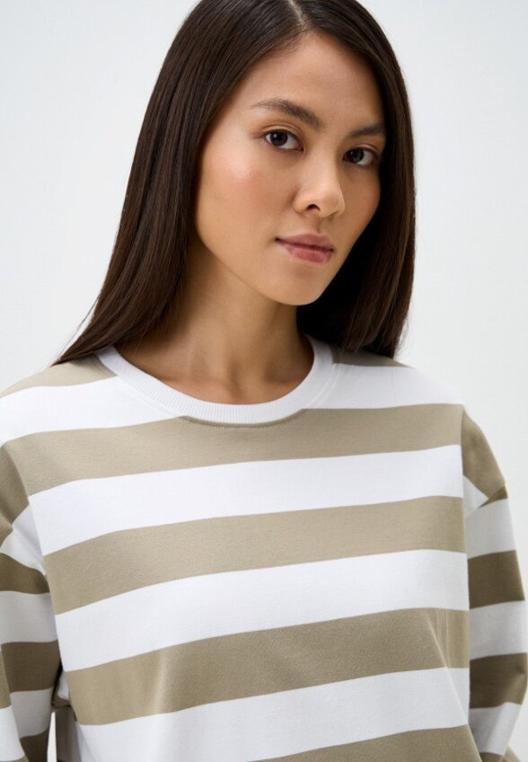 Лонгслив Mark Formelle