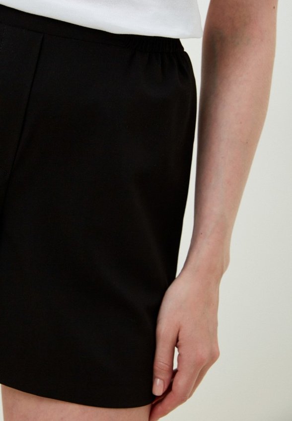 Шорты The Hills