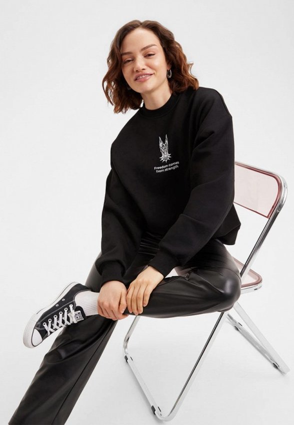 Свитшот Barmariska