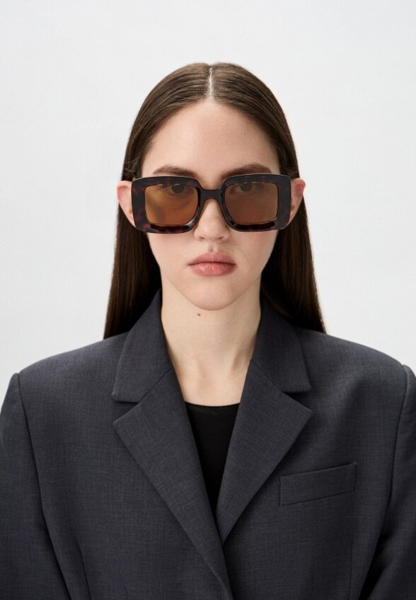 Очки солнцезащитные Gucci