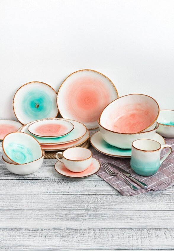 Тарелка Elan Gallery