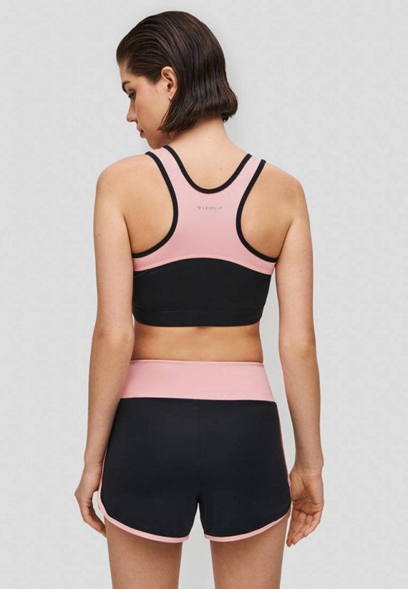 Топ спортивный Baon