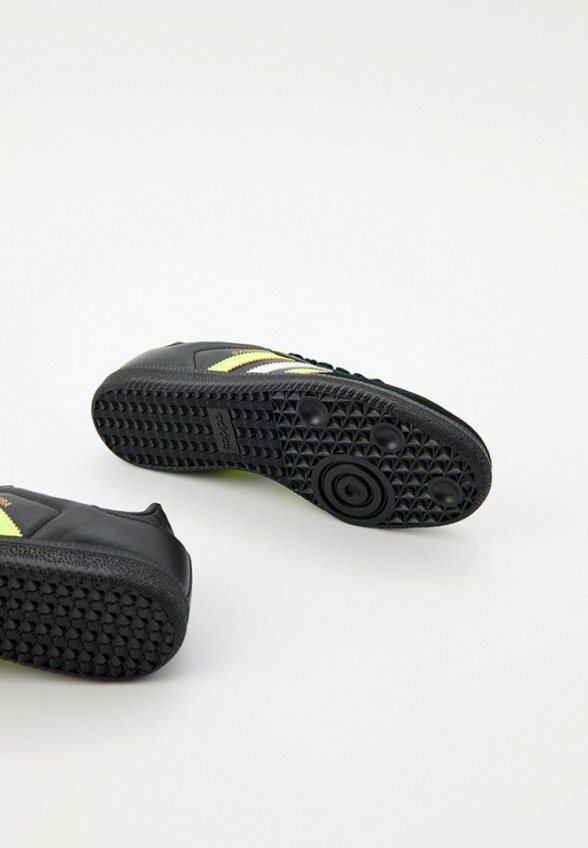 Кеды adidas Originals