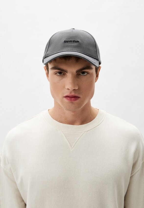 Бейсболка Calvin Klein