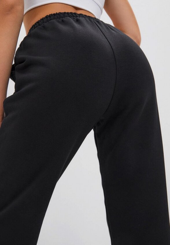 Брюки спортивные Elaria