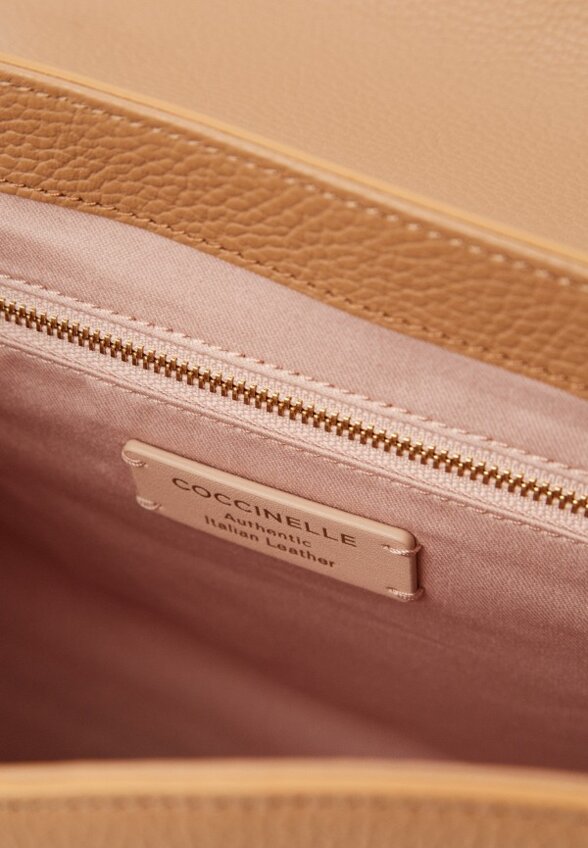 Сумка Coccinelle