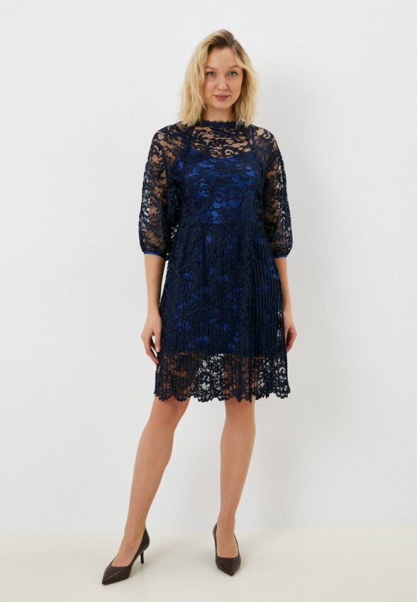 Платье MadaM T