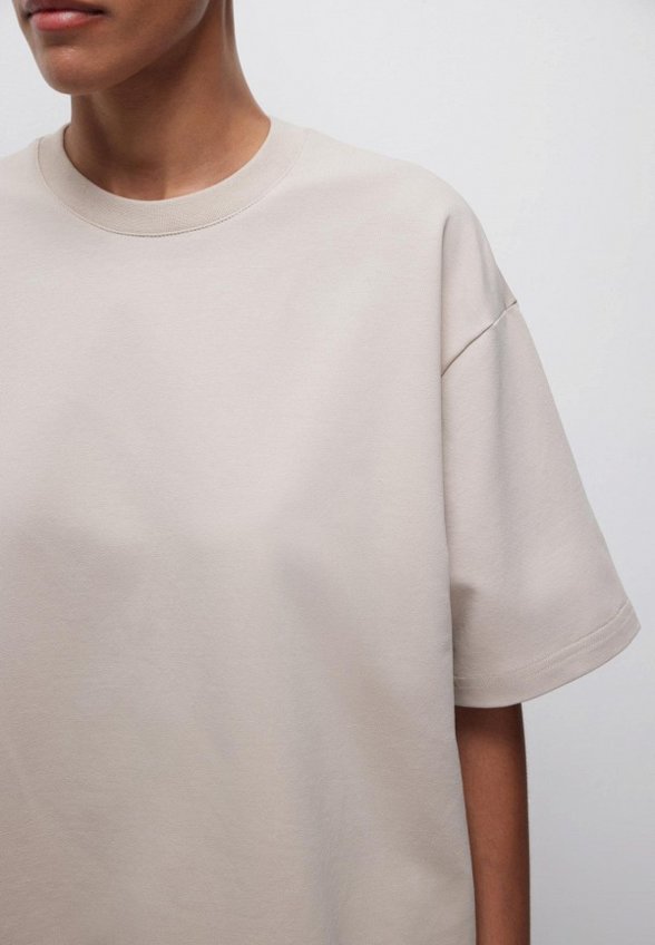 Футболка belle you