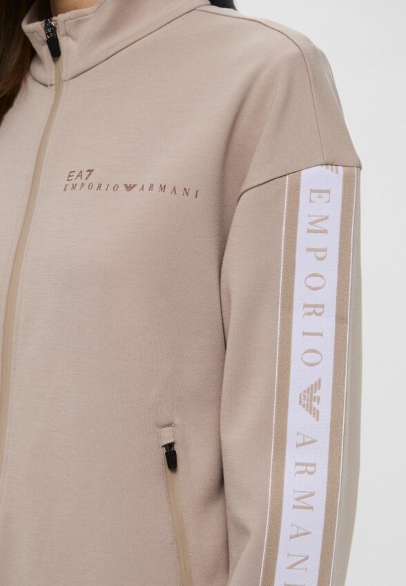 Олимпийка EA7