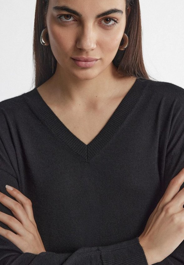 Пуловер Falconeri