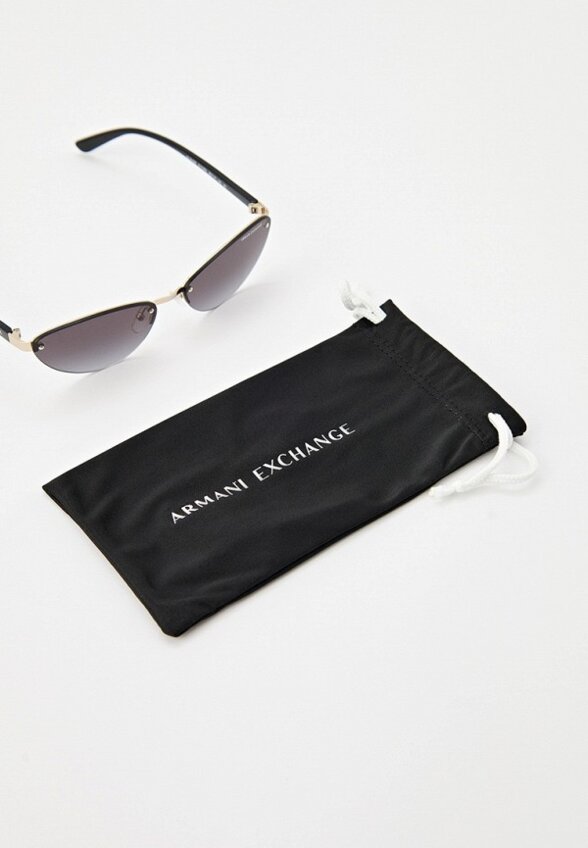 Очки солнцезащитные Armani Exchange