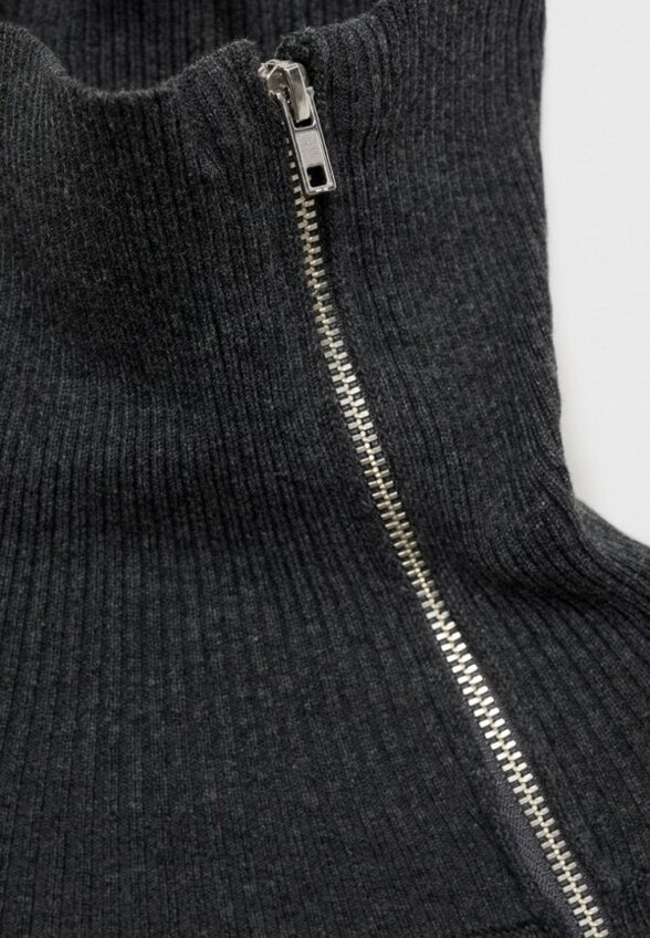 Джемпер Mango