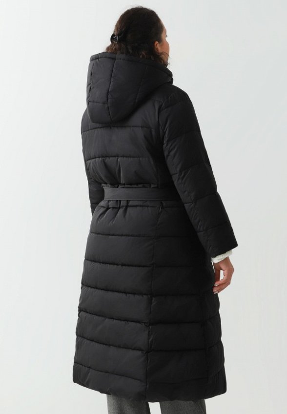 Пуховик Villosa