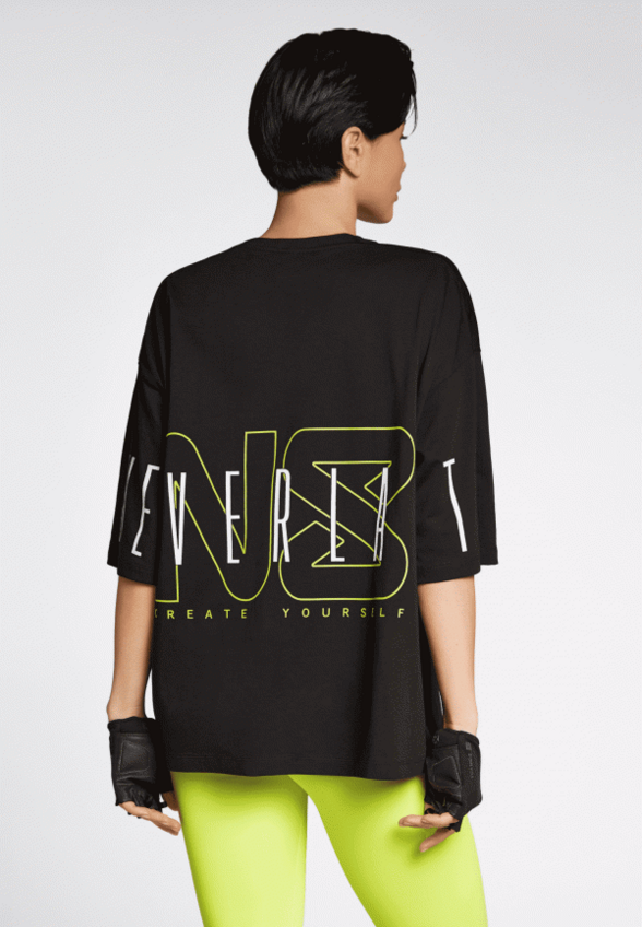 Футболка Neverlate