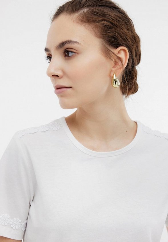 Футболка Baon