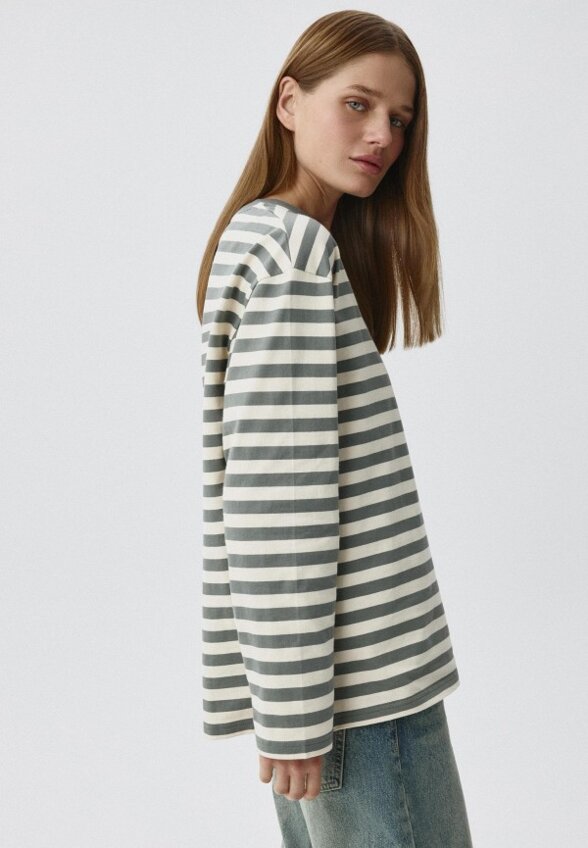 Лонгслив Sela