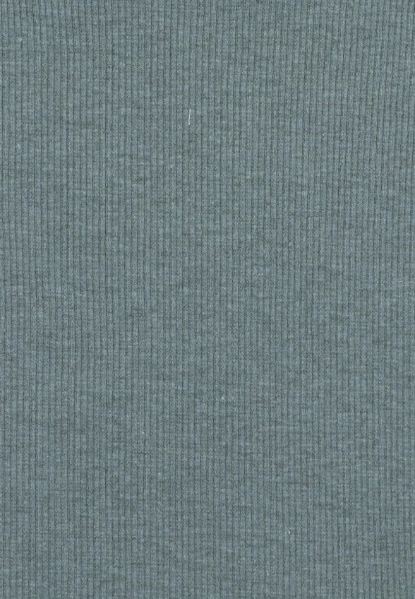 Лонгслив Апрель