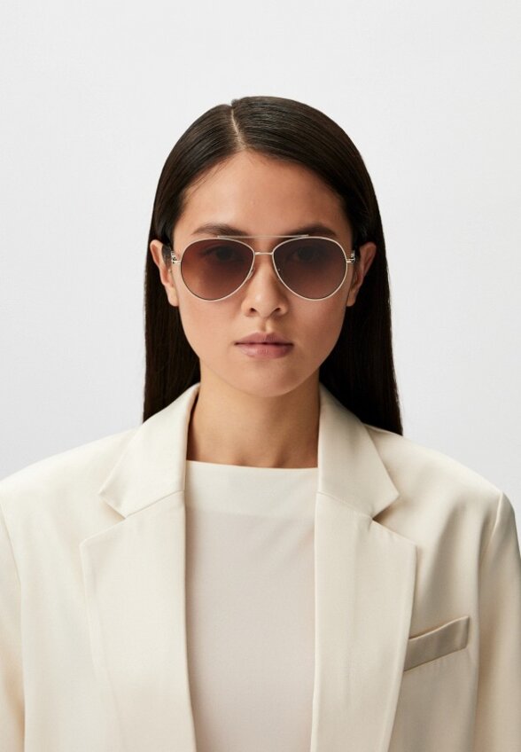 Очки солнцезащитные Burberry