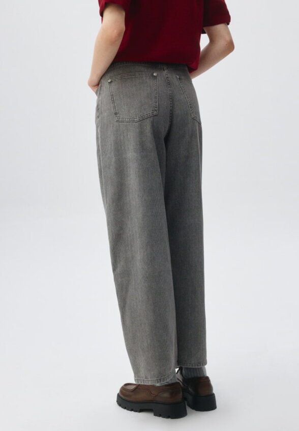 Укороченные джинсы Tapered