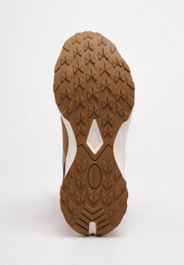 Кроссовки Baasploa