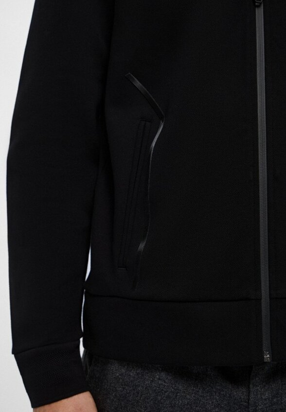 Олимпийка Boss