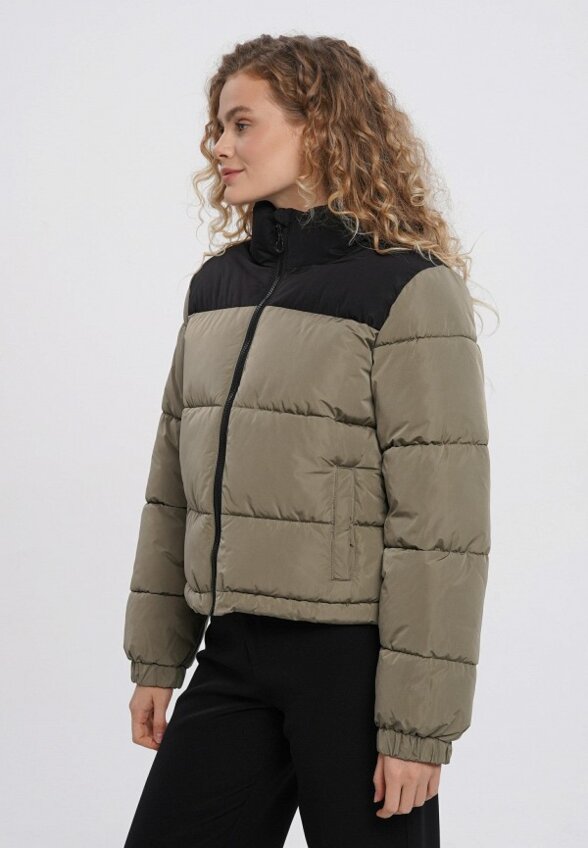 Пуховик Твое