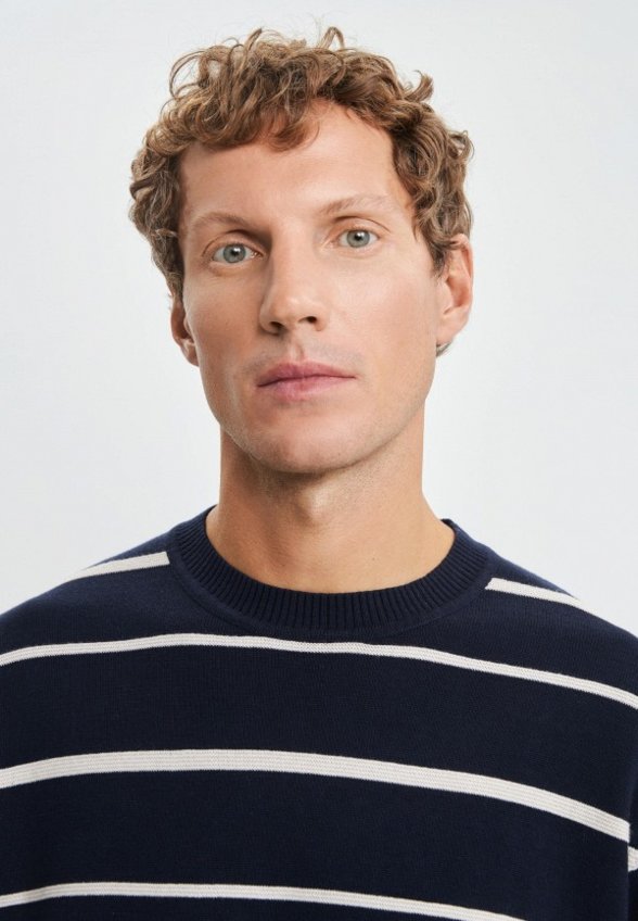 Джемпер Zrn Man