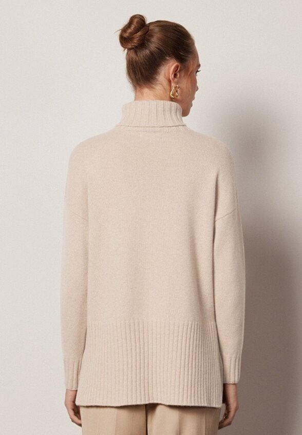 Свитер Falconeri