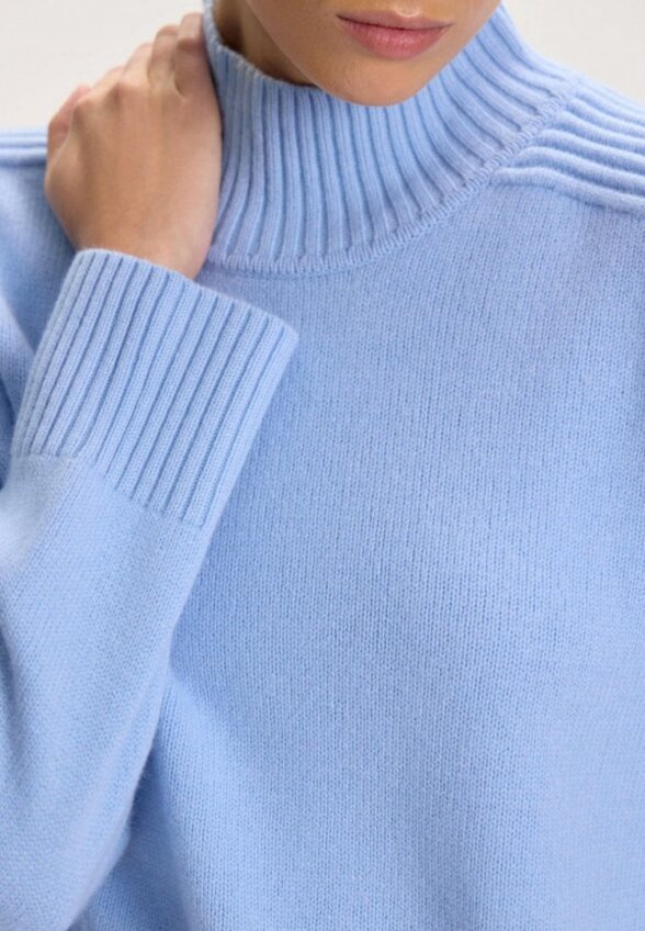 Свитер Nice One