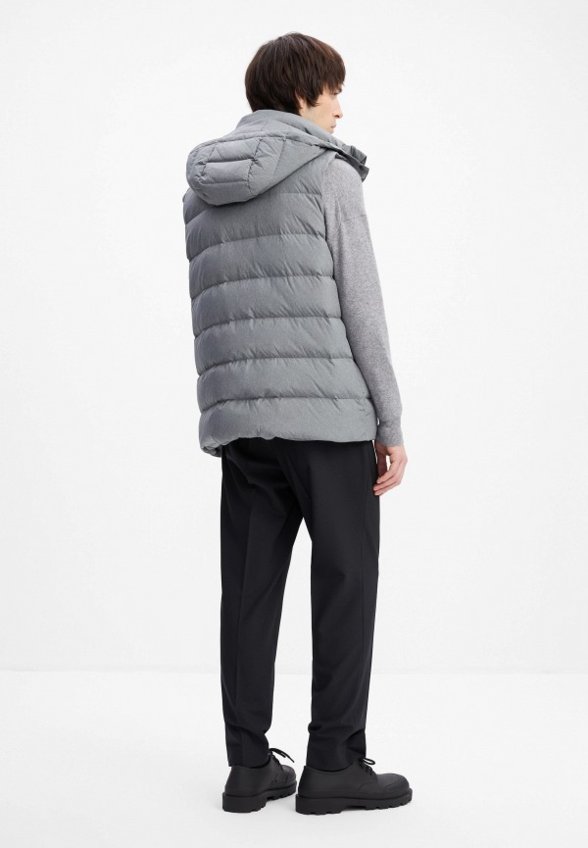 Жилет утепленный IDOL