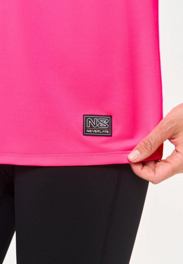 Футболка Neverlate