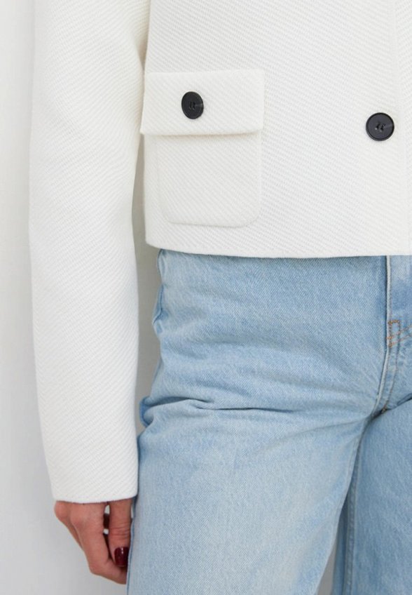 Жакет 99Colorspace