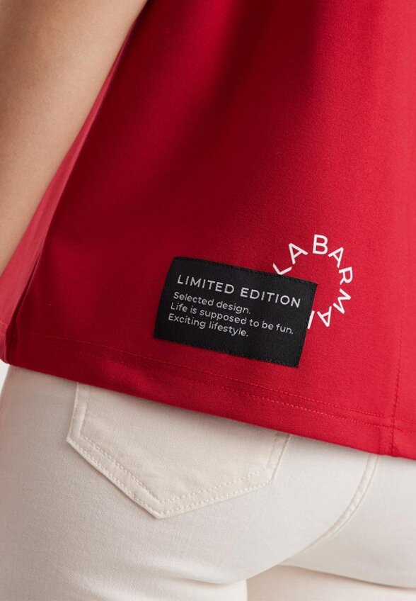 Футболка Barmariska