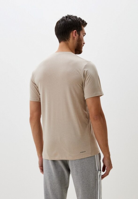 Футболка спортивная adidas