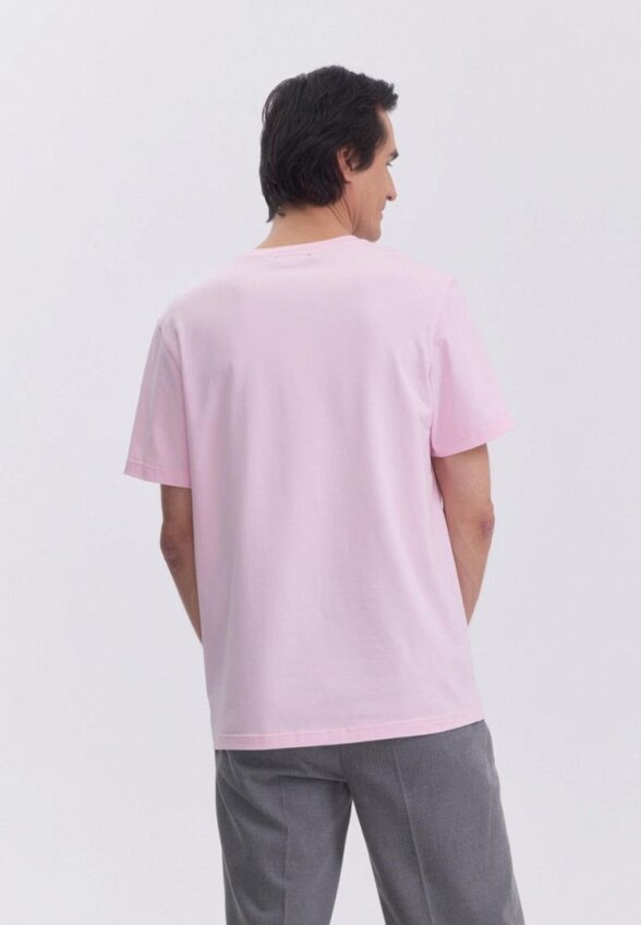 Футболка All We Need