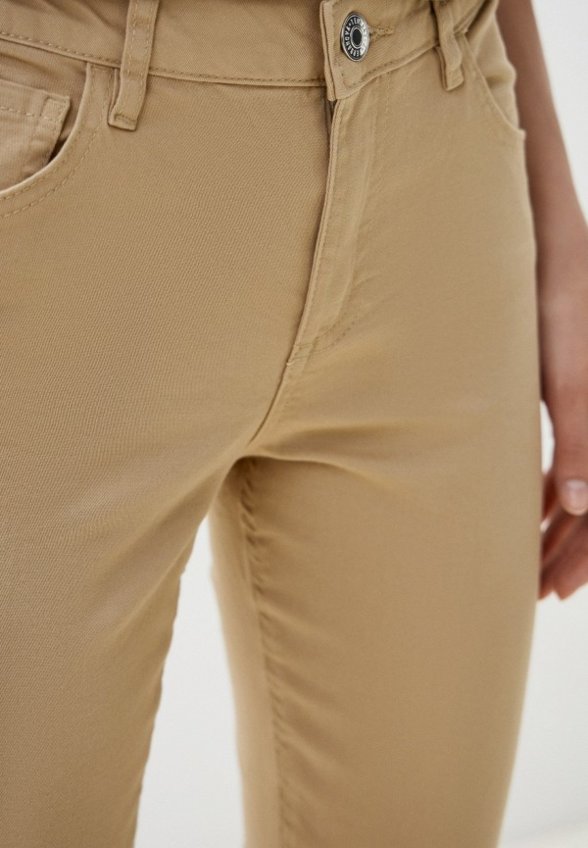 Джинсы Terranova