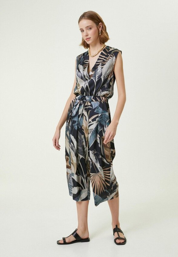 Комбинезон Club