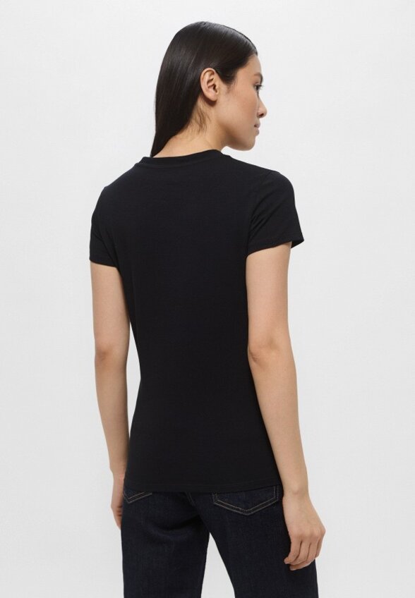 Футболка Armani Exchange