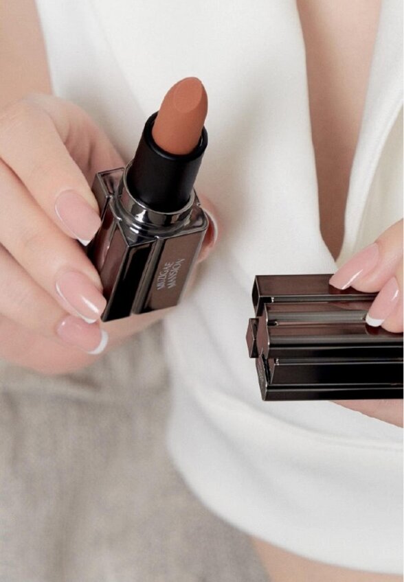 Помада Muzigae Mansion