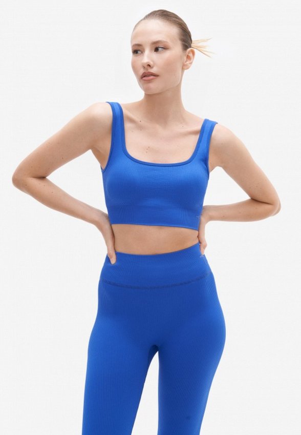 Топ спортивный Top Top