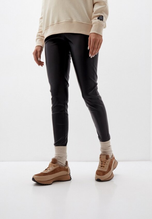 Кроссовки Valley