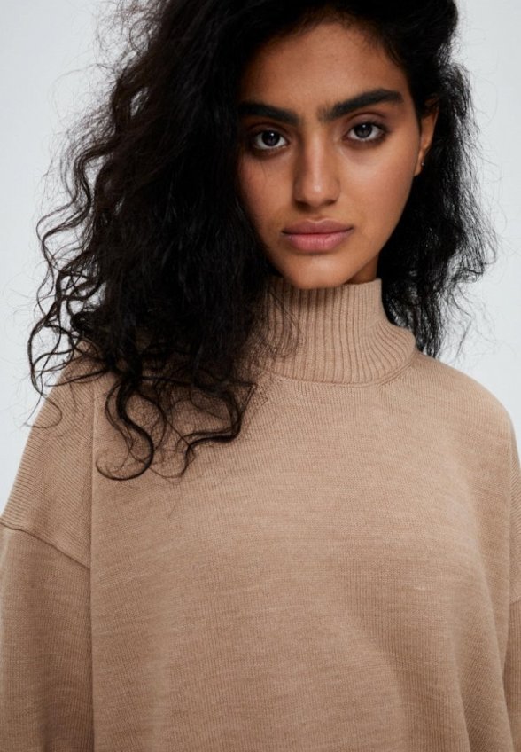 Свитер SashaOstrov