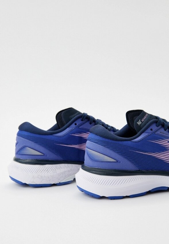 Кроссовки 361