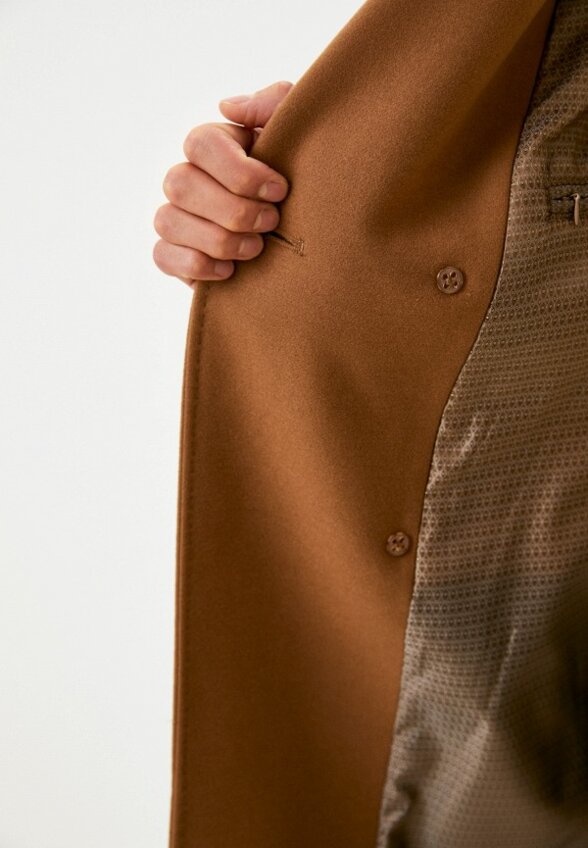 Пальто двубортное Berkytt