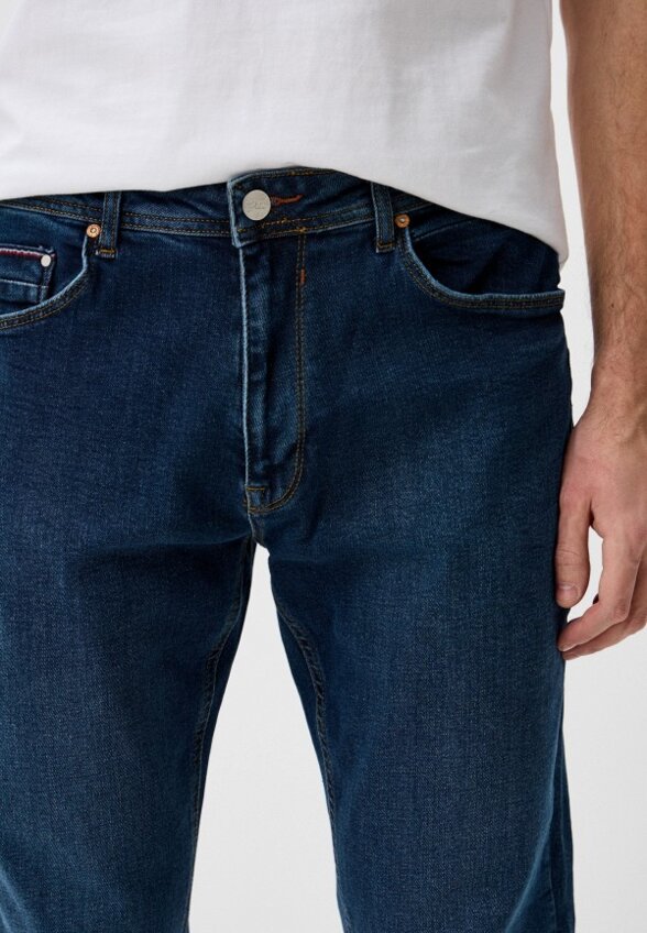 Джинсы Colin's