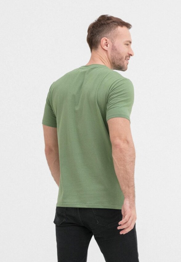 Футболка Cave