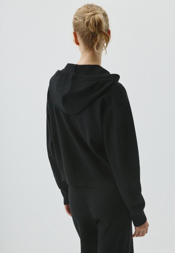 Толстовка Sela