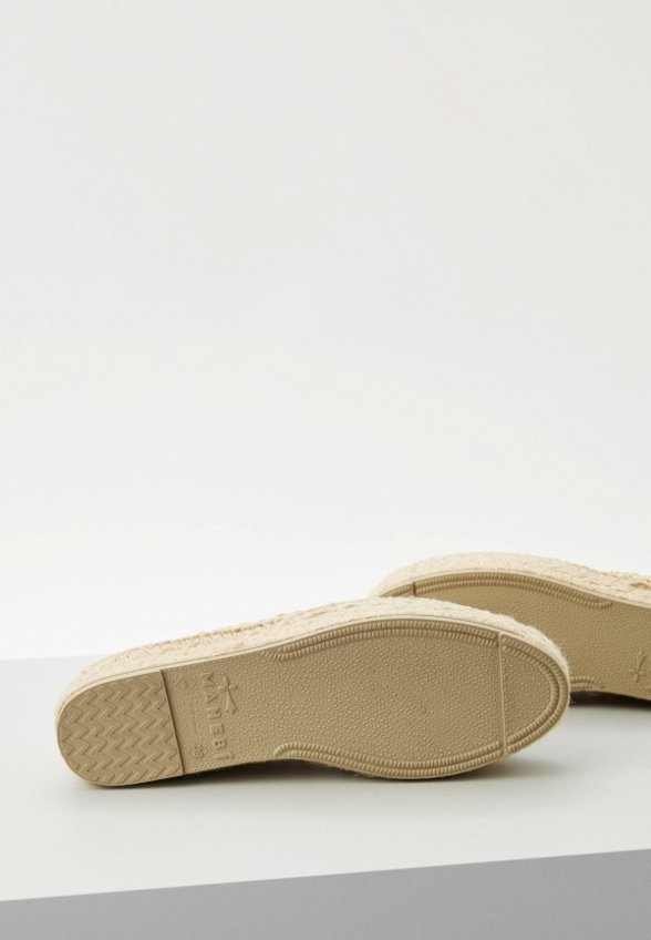 Эспадрильи Manebi