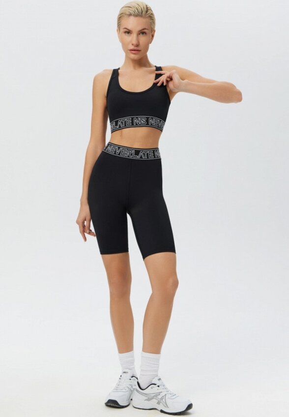 Топ спортивный Neverlate